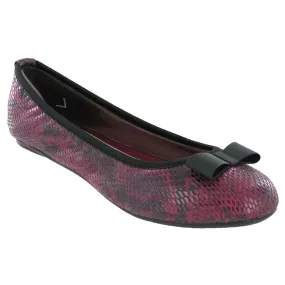 Butterfly Twists Chloe Flats