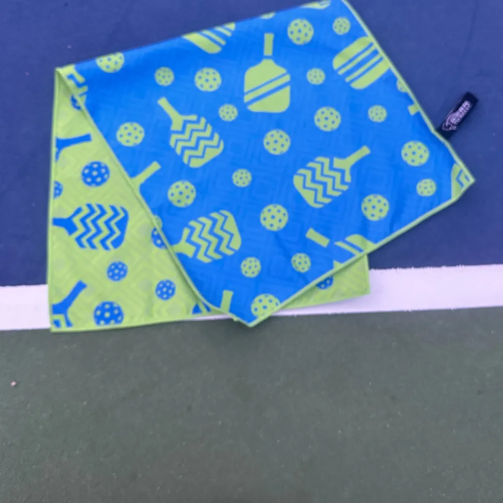 Pickleball Microfiber Towel - Blue/Green - Born to Rally